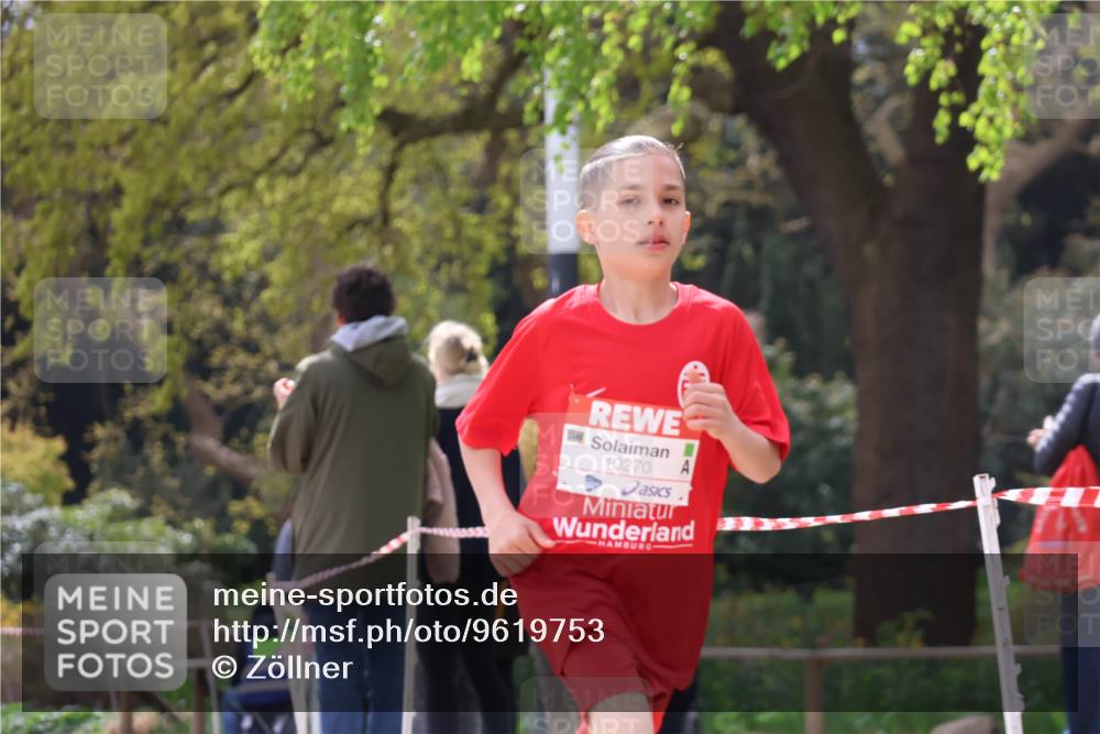 25.04.2026 - Das Zehntel Zöllner http://msf.ph/oto/9619753 25.04.2026 11:38:33 Laufen 10270 meine-sportfotos.de