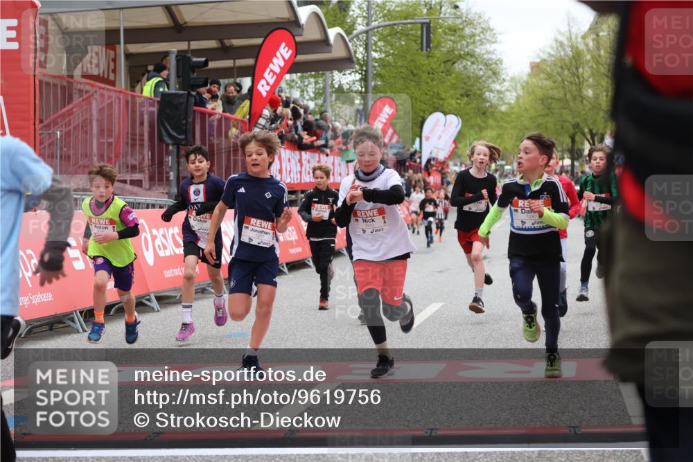 25.04.2026 - Das Zehntel Strokosch-Dieckow http://msf.ph/oto/9619756 25.04.2026 08:50:16 Ziel 1151, 1219, 1277, 1294, 1470, 1795, 1856, 2062, 2168, 2175, 2782, 2788, 2910, 3169, 3185, 4050 meine-sportfotos.de