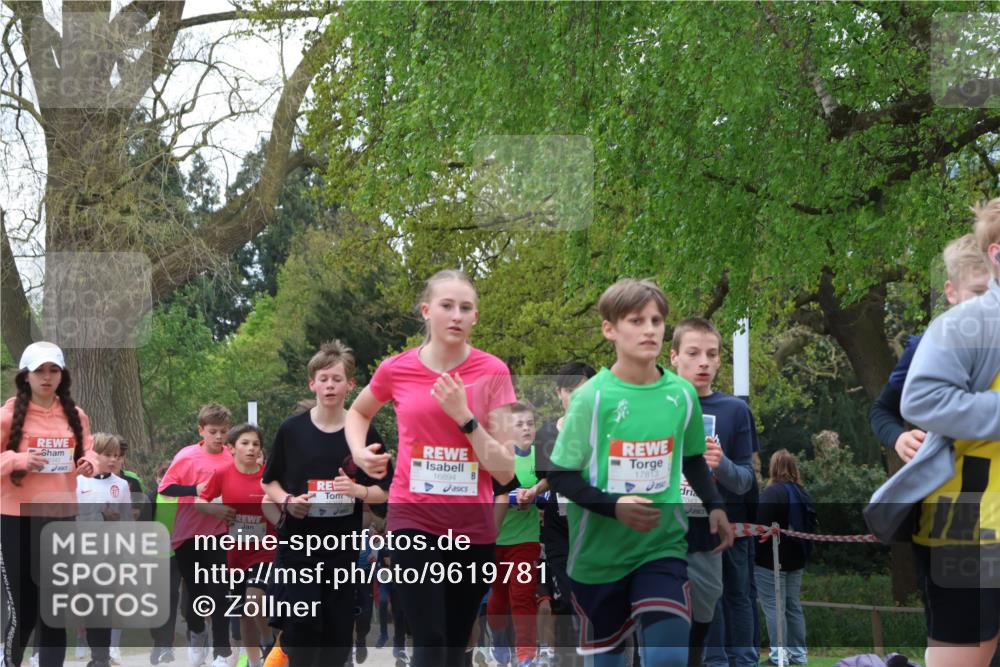 25.04.2026 - Das Zehntel Zöllner http://msf.ph/oto/9619781 25.04.2026 13:41:30 Laufen 16359, 16894, 17813, 7043 meine-sportfotos.de