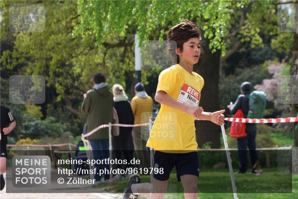25.04.2026 - Das Zehntel Zöllner http://msf.ph/oto/9619798 25.04.2026 11:38:35 Laufen 11832 meine-sportfotos.de