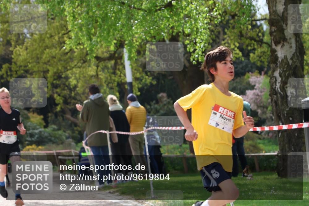 25.04.2026 - Das Zehntel Zöllner http://msf.ph/oto/9619804 25.04.2026 11:38:35 Laufen 11882 meine-sportfotos.de
