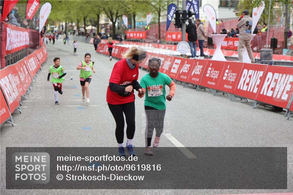 25.04.2026 - Das Zehntel Strokosch-Dieckow http://msf.ph/oto/9619816 25.04.2026 09:13:19 Ziel  meine-sportfotos.de