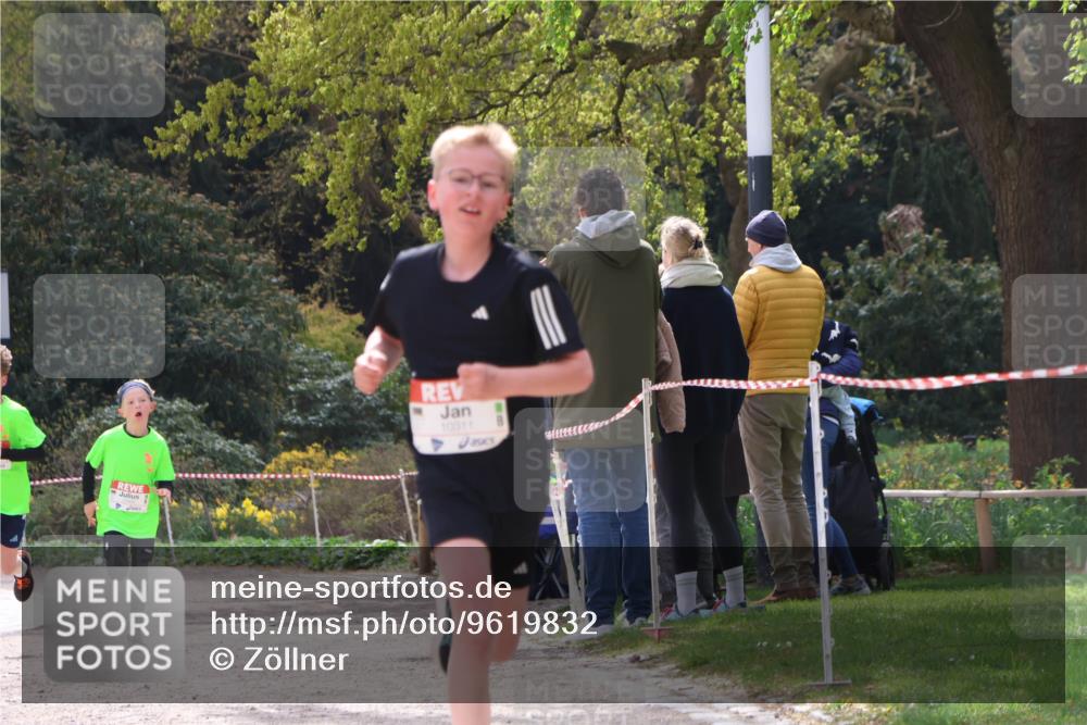 25.04.2026 - Das Zehntel Zöllner http://msf.ph/oto/9619832 25.04.2026 11:38:36 Laufen 10311 meine-sportfotos.de