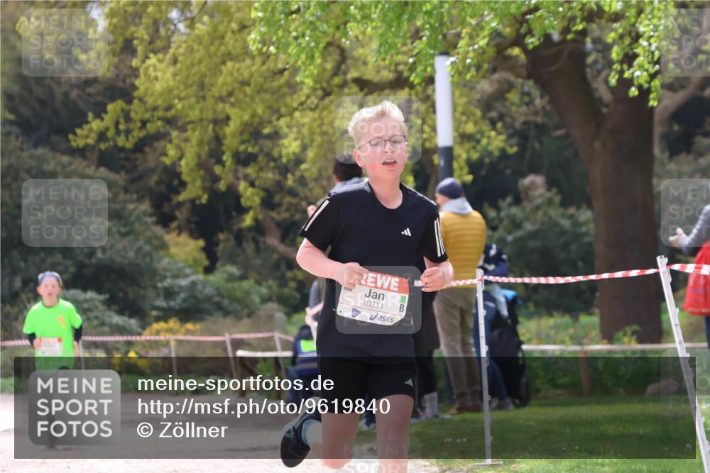 25.04.2026 - Das Zehntel Zöllner http://msf.ph/oto/9619840 25.04.2026 11:38:36 Laufen 10311 meine-sportfotos.de