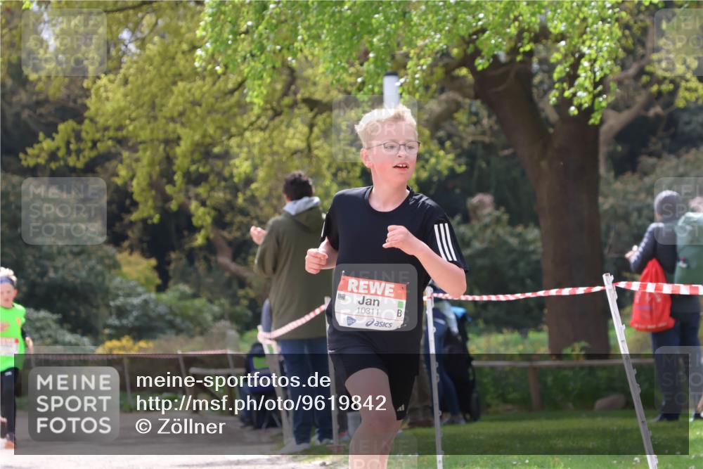 25.04.2026 - Das Zehntel Zöllner http://msf.ph/oto/9619842 25.04.2026 11:38:36 Laufen 10311 meine-sportfotos.de