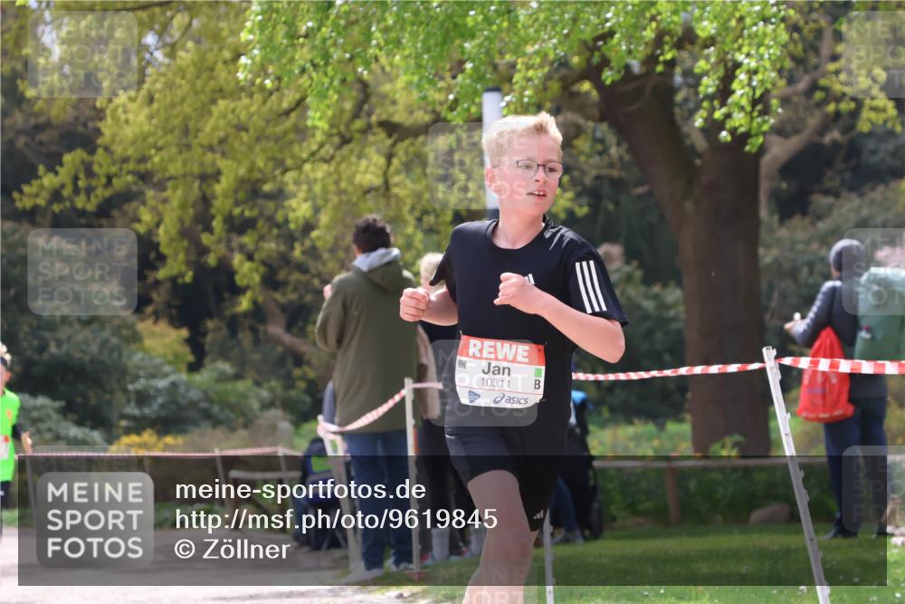 25.04.2026 - Das Zehntel Zöllner http://msf.ph/oto/9619845 25.04.2026 11:38:36 Laufen 10311 meine-sportfotos.de