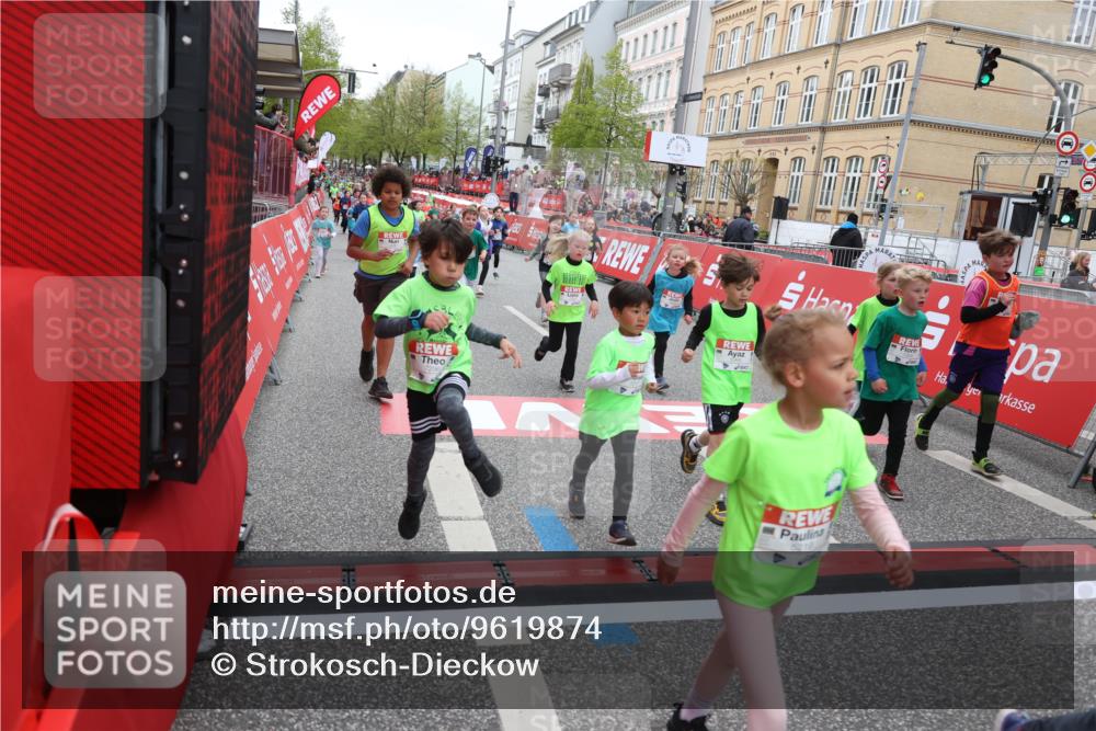 25.04.2026 - Das Zehntel Strokosch-Dieckow http://msf.ph/oto/9619874 25.04.2026 11:00:33 Ziel 5033, 5040, 5219, 5233, 5271, 5286, 5690, 5700, 5715, 5722, 5768, 5995, 6091, 6337, 6395, 6669, 7017, 7054, 7094, 7296, 7370, 7410, 7751, 7767, 7782, 7800, 7834, 7844, 7859 meine-sportfotos.de