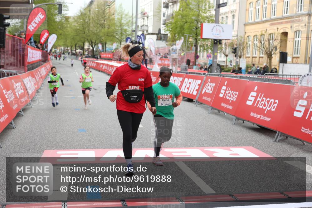 25.04.2026 - Das Zehntel Strokosch-Dieckow http://msf.ph/oto/9619888 25.04.2026 09:13:21 Ziel 2394 meine-sportfotos.de