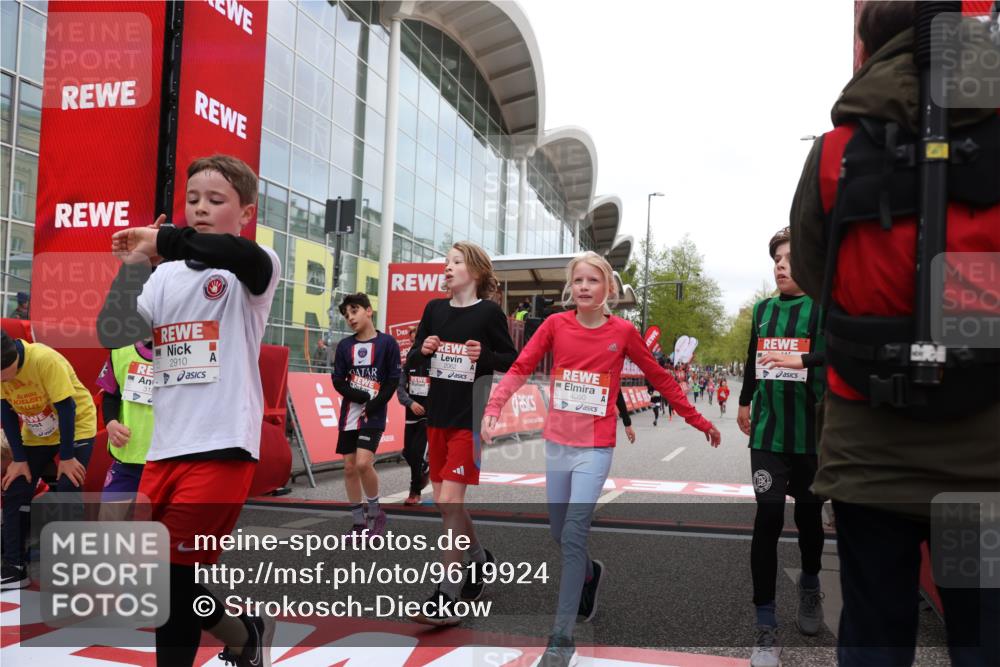 25.04.2026 - Das Zehntel Strokosch-Dieckow http://msf.ph/oto/9619924 25.04.2026 08:50:18 Ziel 1151, 1219, 1277, 1470, 1795, 1856, 2062, 2168, 2175, 2782, 2910, 3169, 3185, 4050 meine-sportfotos.de