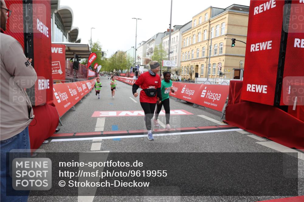 25.04.2026 - Das Zehntel Strokosch-Dieckow http://msf.ph/oto/9619955 25.04.2026 09:13:22 Ziel 1405, 1434, 2394 meine-sportfotos.de