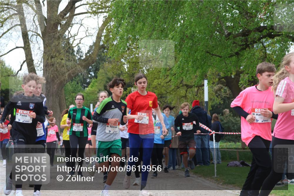 25.04.2026 - Das Zehntel Zöllner http://msf.ph/oto/9619956 25.04.2026 13:41:35 Laufen 17875, 7330, 15270 meine-sportfotos.de