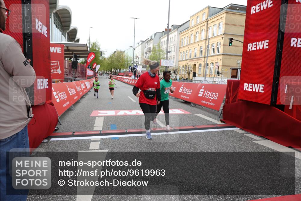 25.04.2026 - Das Zehntel Strokosch-Dieckow http://msf.ph/oto/9619963 25.04.2026 09:13:22 Ziel 1405, 1434, 2394 meine-sportfotos.de