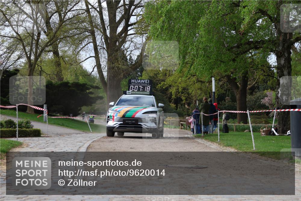 25.04.2026 - Das Zehntel Zöllner http://msf.ph/oto/9620014 25.04.2026 07:37:17 Laufen 2, 0, 07, 88, 070 meine-sportfotos.de
