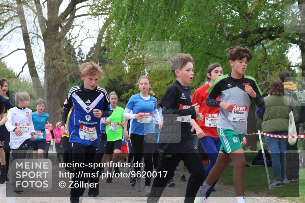 25.04.2026 - Das Zehntel Zöllner http://msf.ph/oto/9620017 25.04.2026 13:41:36 Laufen 30, 17330, 20, 1785, 16595, 17871 meine-sportfotos.de