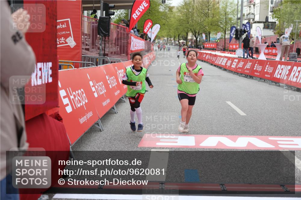 25.04.2026 - Das Zehntel Strokosch-Dieckow http://msf.ph/oto/9620081 25.04.2026 09:13:24 Ziel 1405, 1434, 2394 meine-sportfotos.de