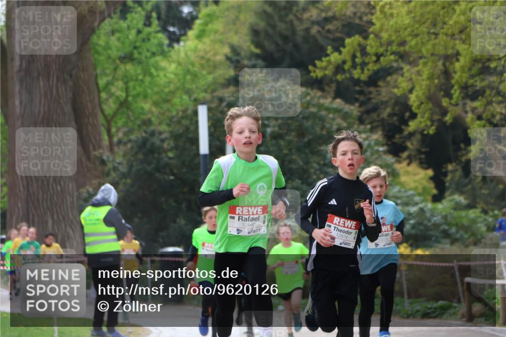 25.04.2026 - Das Zehntel Zöllner http://msf.ph/oto/9620126 25.04.2026 11:38:45 Laufen 12140, 12874, 13028, 250 meine-sportfotos.de