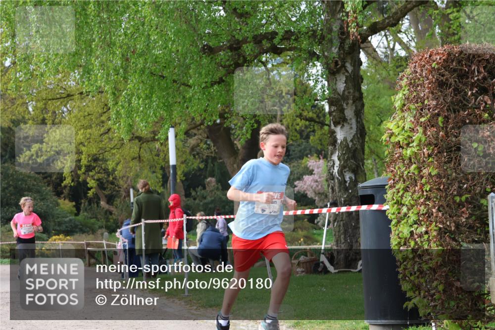 25.04.2026 - Das Zehntel Zöllner http://msf.ph/oto/9620180 25.04.2026 07:37:49 Laufen 1221 meine-sportfotos.de