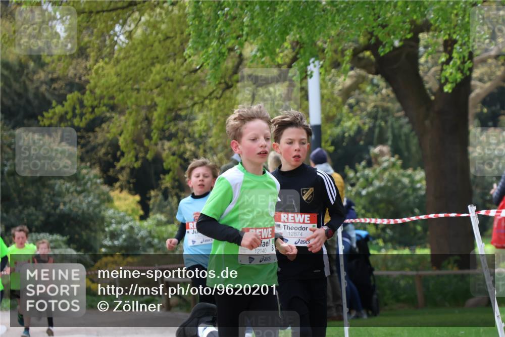 25.04.2026 - Das Zehntel Zöllner http://msf.ph/oto/9620201 25.04.2026 11:38:47 Laufen 12140, 12874, 1956 meine-sportfotos.de