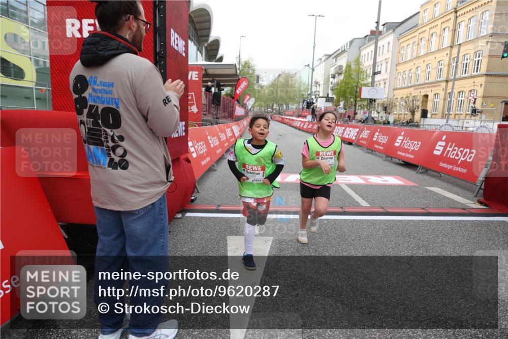 25.04.2026 - Das Zehntel Strokosch-Dieckow http://msf.ph/oto/9620287 25.04.2026 09:13:25 Ziel 1405, 1434, 2394 meine-sportfotos.de