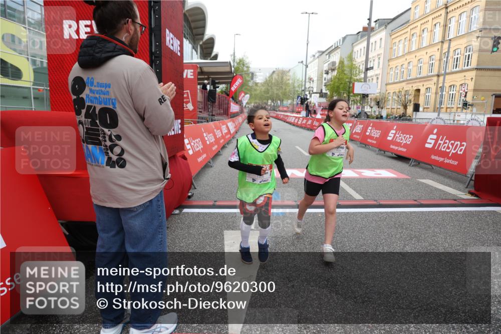 25.04.2026 - Das Zehntel Strokosch-Dieckow http://msf.ph/oto/9620300 25.04.2026 09:13:25 Ziel 1405, 1434, 2394 meine-sportfotos.de