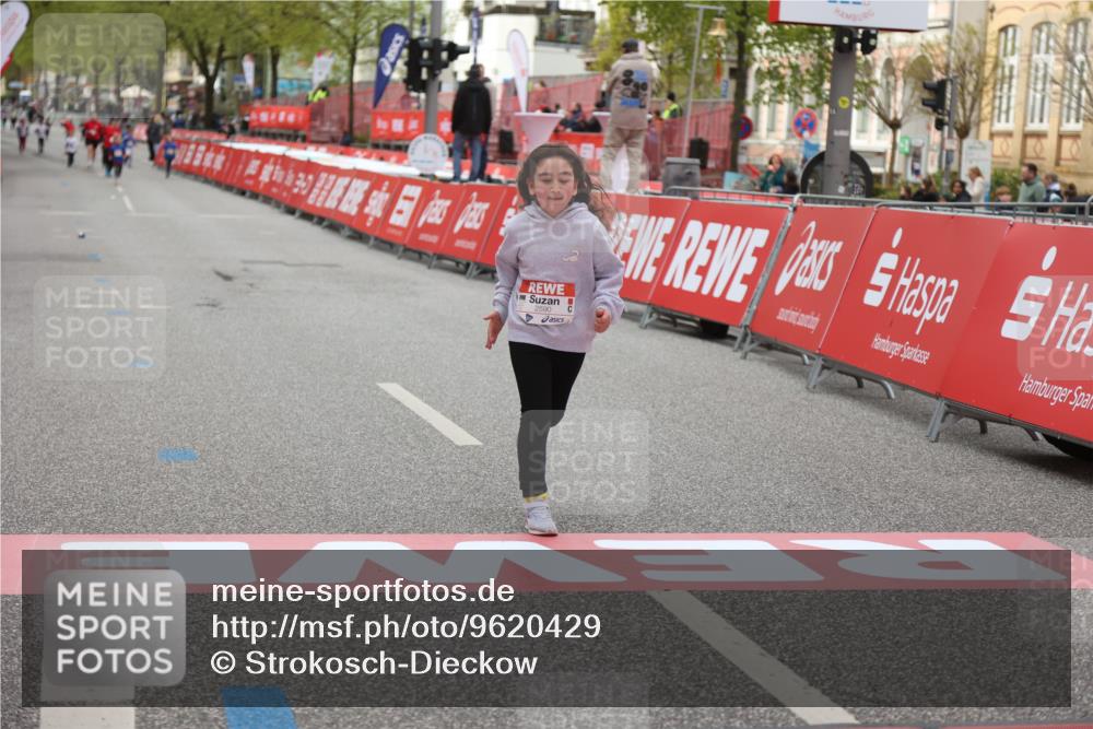 25.04.2026 - Das Zehntel Strokosch-Dieckow http://msf.ph/oto/9620429 25.04.2026 09:13:43 Ziel 2590 meine-sportfotos.de