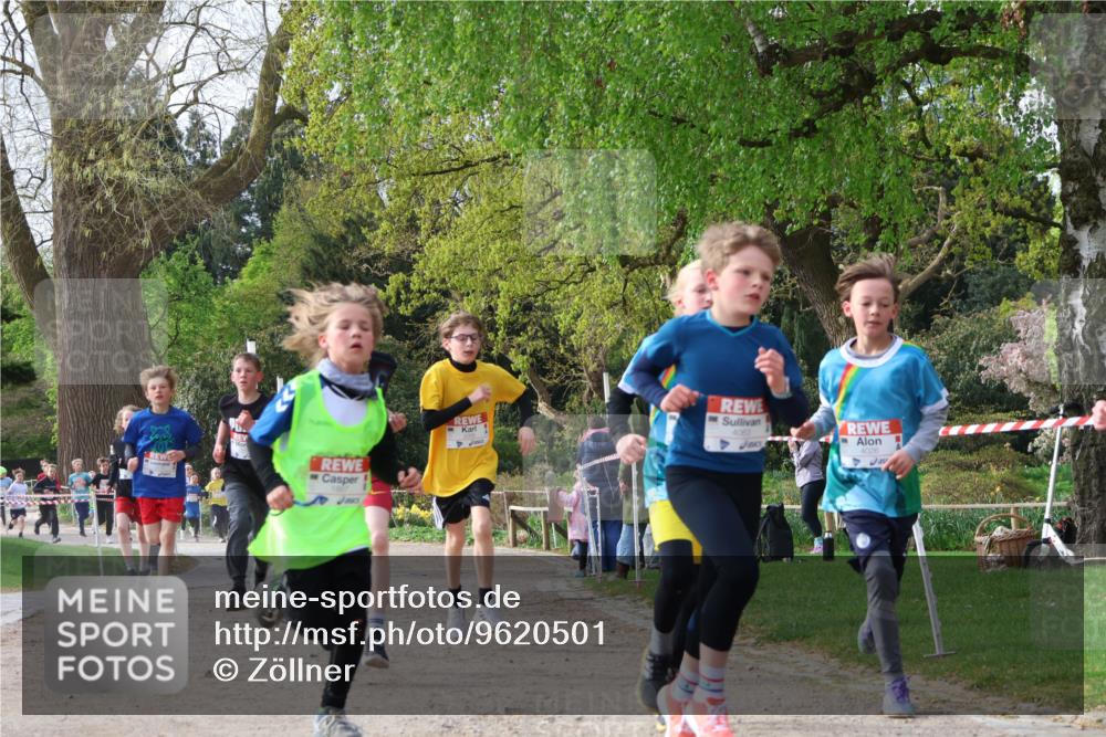 25.04.2026 - Das Zehntel Zöllner http://msf.ph/oto/9620501 25.04.2026 07:38:39 Laufen 4063, 4026 meine-sportfotos.de
