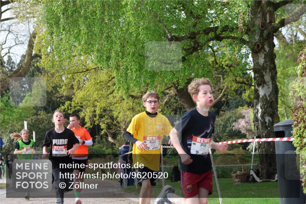 25.04.2026 - Das Zehntel Zöllner http://msf.ph/oto/9620520 25.04.2026 07:38:40 Laufen 2058, 2053 meine-sportfotos.de