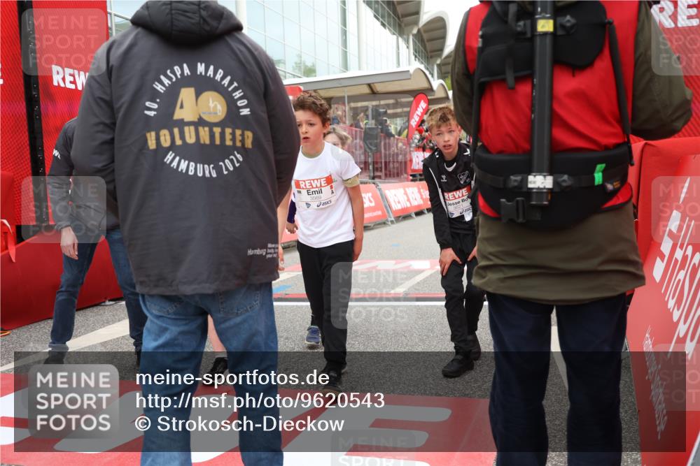 25.04.2026 - Das Zehntel Strokosch-Dieckow http://msf.ph/oto/9620543 25.04.2026 08:50:37 Ziel 1295, 2647, 3370, 3569, 3597, 3621, 3835, 4059 meine-sportfotos.de