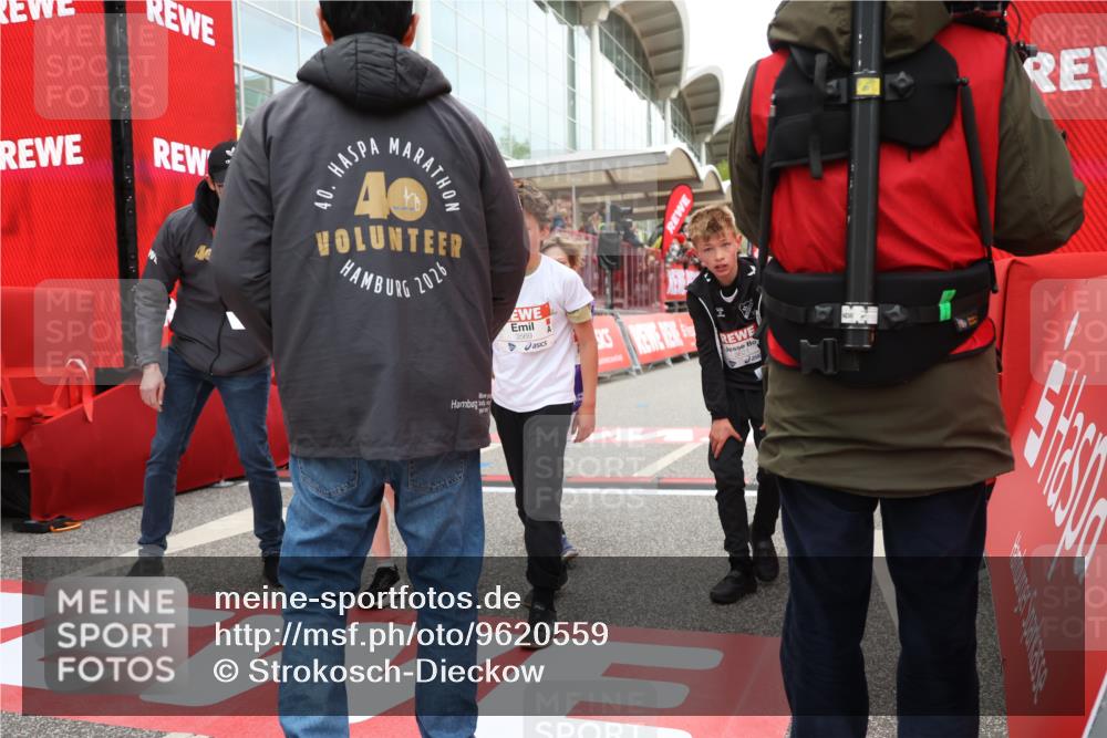 25.04.2026 - Das Zehntel Strokosch-Dieckow http://msf.ph/oto/9620559 25.04.2026 08:50:37 Ziel 1295, 2647, 3370, 3569, 3597, 3621, 3835, 4059 meine-sportfotos.de
