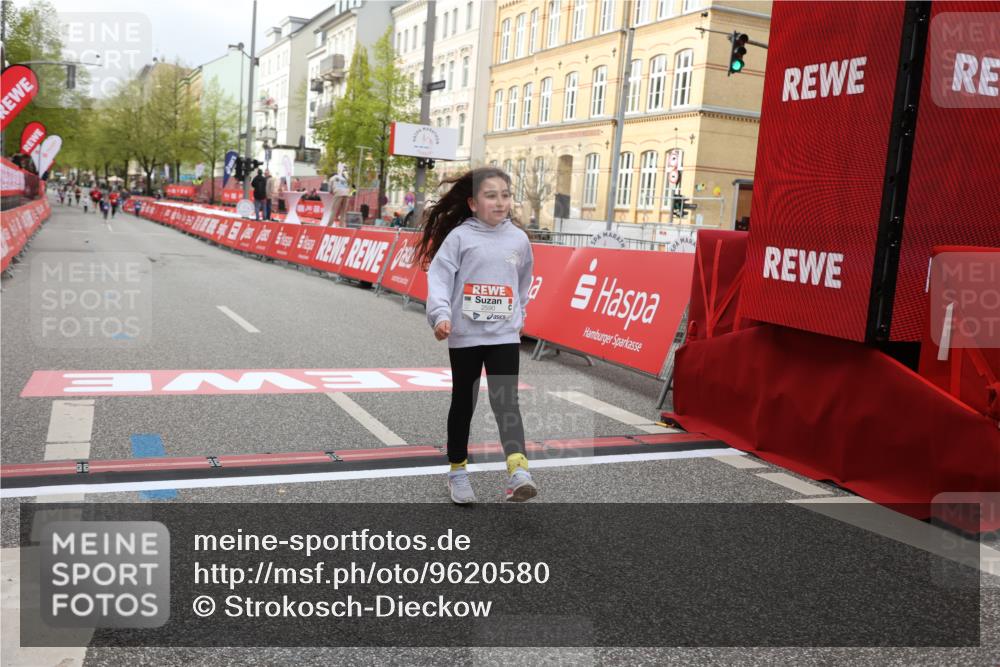 25.04.2026 - Das Zehntel Strokosch-Dieckow http://msf.ph/oto/9620580 25.04.2026 09:13:45 Ziel 2590 meine-sportfotos.de