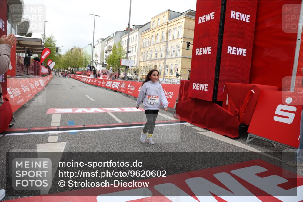 25.04.2026 - Das Zehntel Strokosch-Dieckow http://msf.ph/oto/9620602 25.04.2026 09:13:45 Ziel 2590 meine-sportfotos.de