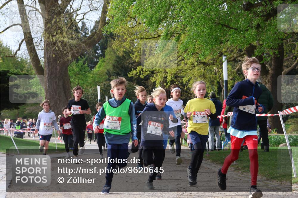 25.04.2026 - Das Zehntel Zöllner http://msf.ph/oto/9620645 25.04.2026 07:38:52 Laufen 3328, 2276, 1587, 2157 meine-sportfotos.de