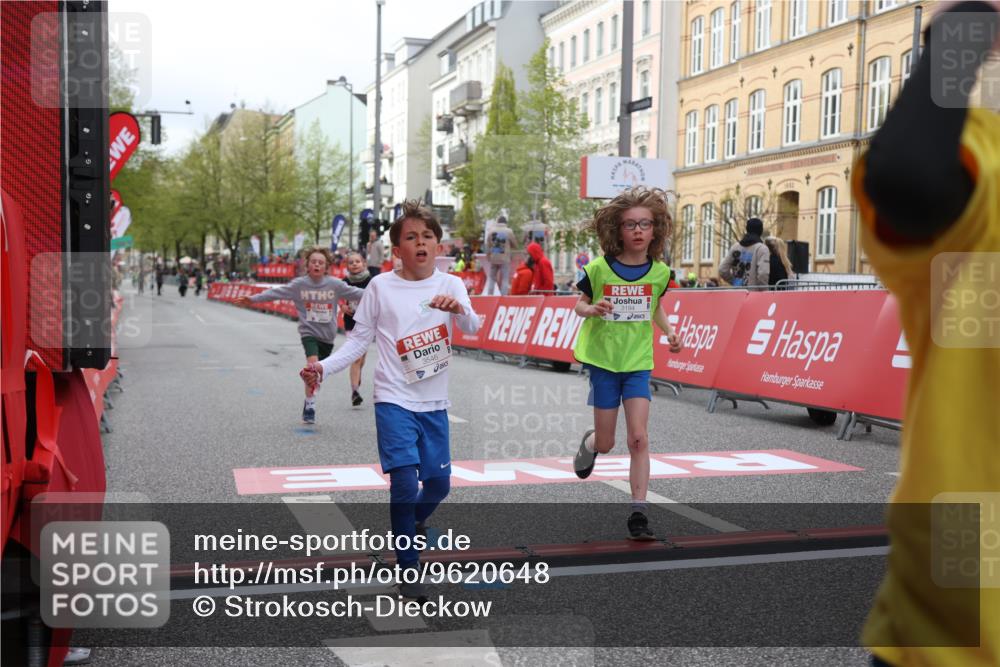 25.04.2026 - Das Zehntel Strokosch-Dieckow http://msf.ph/oto/9620648 25.04.2026 08:51:06 Ziel 1217, 1310, 1554, 1702, 1735, 1764, 2315, 2570, 2731, 2817, 3118, 3194, 3230, 3546, 3557, 3607, 4052 meine-sportfotos.de