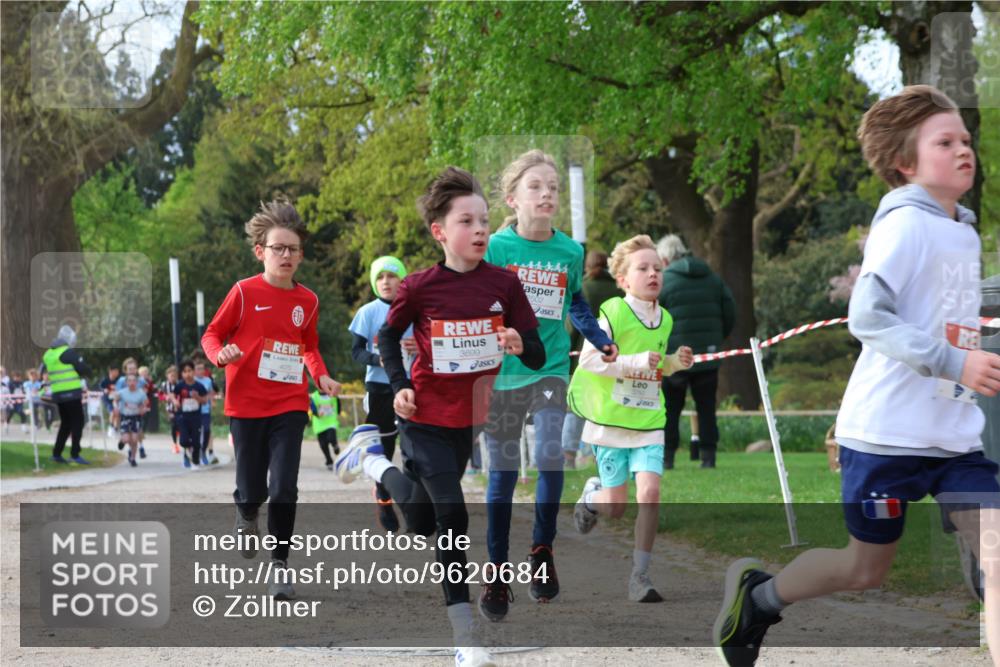 25.04.2026 - Das Zehntel Zöllner http://msf.ph/oto/9620684 25.04.2026 07:38:56 Laufen 3699, 2502 meine-sportfotos.de