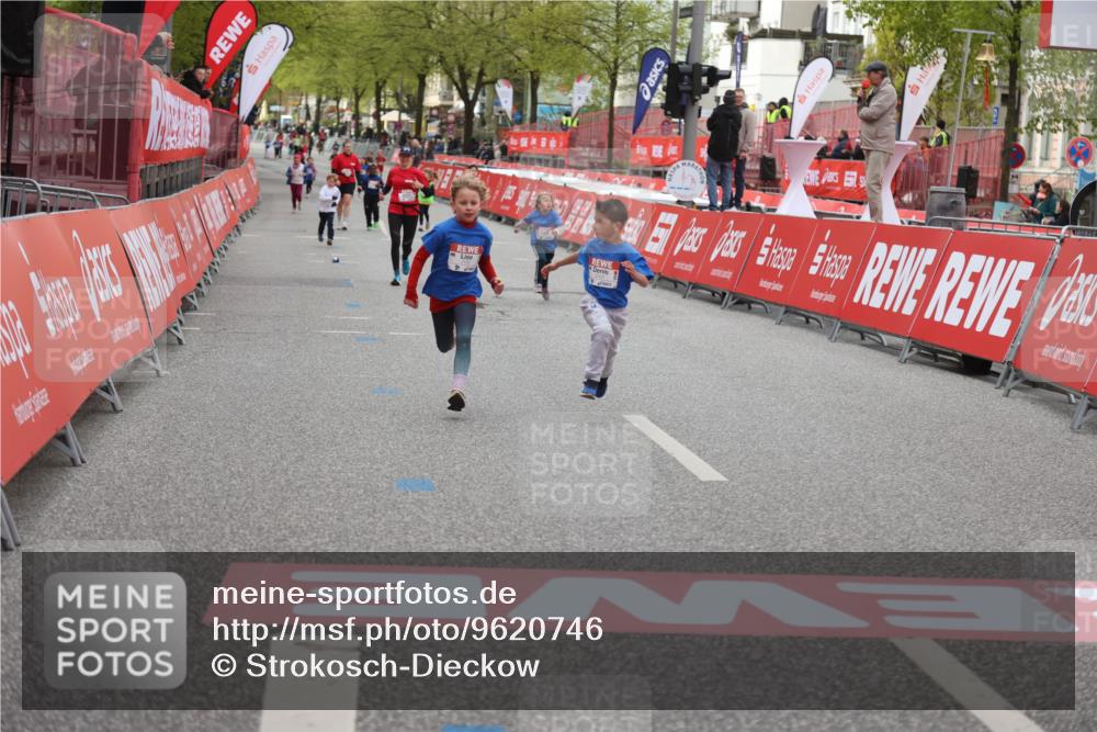 25.04.2026 - Das Zehntel Strokosch-Dieckow http://msf.ph/oto/9620746 25.04.2026 09:13:58 Ziel 2083 meine-sportfotos.de