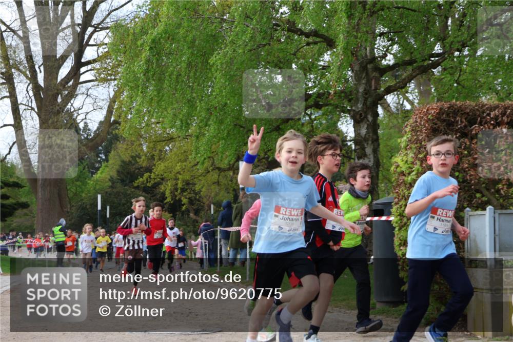 25.04.2026 - Das Zehntel Zöllner http://msf.ph/oto/9620775 25.04.2026 07:39:07 Laufen 1208, 1199 meine-sportfotos.de
