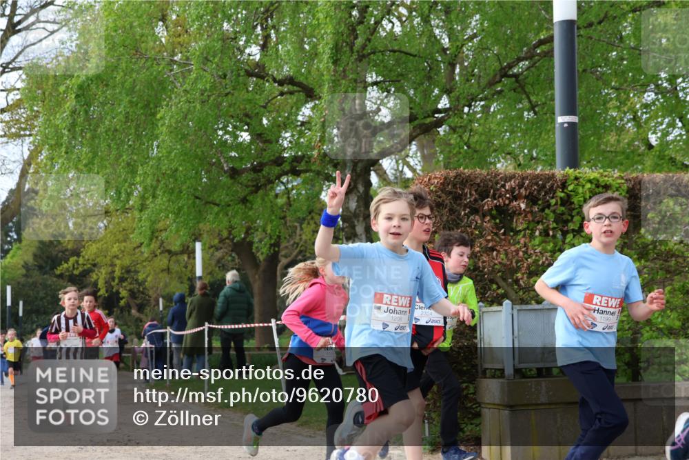 25.04.2026 - Das Zehntel Zöllner http://msf.ph/oto/9620780 25.04.2026 07:39:08 Laufen 1208, 2324, 1199 meine-sportfotos.de