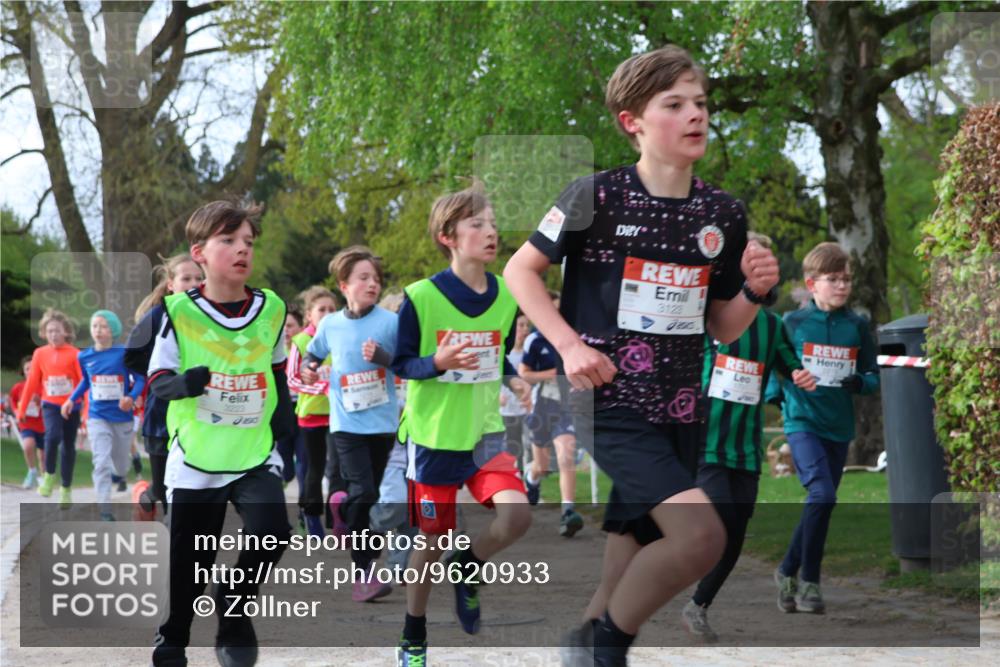 25.04.2026 - Das Zehntel Zöllner http://msf.ph/oto/9620933 25.04.2026 07:39:20 Laufen 3223, 3123 meine-sportfotos.de