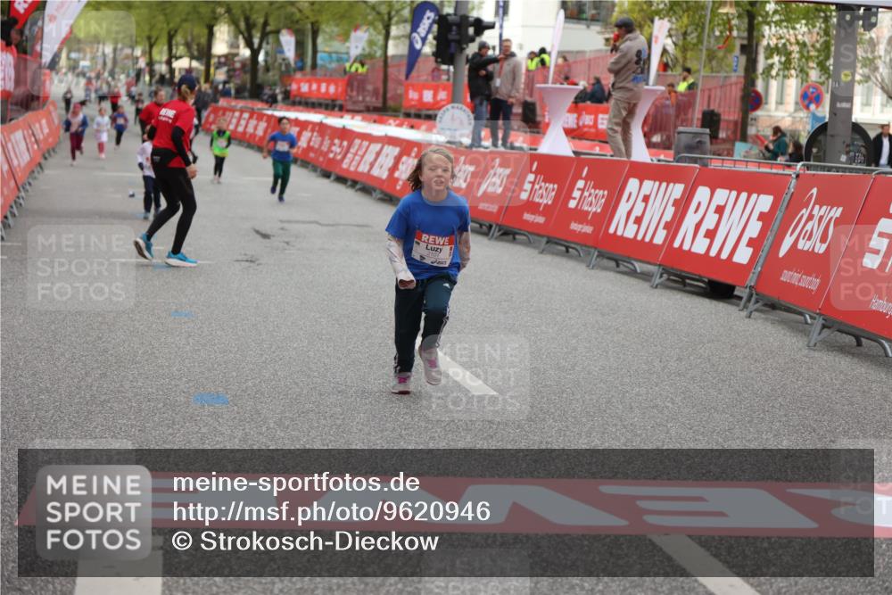 25.04.2026 - Das Zehntel Strokosch-Dieckow http://msf.ph/oto/9620946 25.04.2026 09:14:02 Ziel 2083, 2102 meine-sportfotos.de