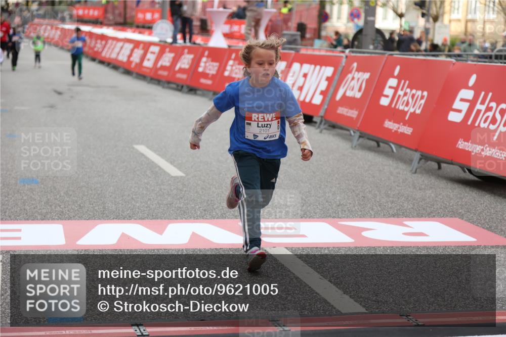25.04.2026 - Das Zehntel Strokosch-Dieckow http://msf.ph/oto/9621005 25.04.2026 09:14:03 Ziel 2083, 2102 meine-sportfotos.de