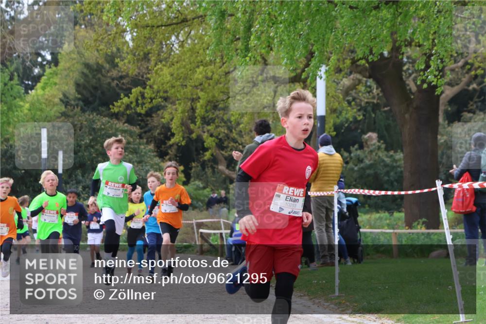 25.04.2026 - Das Zehntel Zöllner http://msf.ph/oto/9621295 25.04.2026 11:39:13 Laufen 10, 10253 meine-sportfotos.de