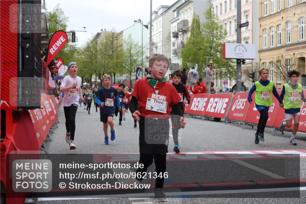 25.04.2026 - Das Zehntel Strokosch-Dieckow http://msf.ph/oto/9621346 25.04.2026 08:52:23 Ziel 1022, 1034, 1198, 1224, 1239, 1509, 1634, 1857, 2261, 2262, 2299, 2313, 2599, 2603, 2892, 3040, 3087, 3220, 3251, 3587 meine-sportfotos.de