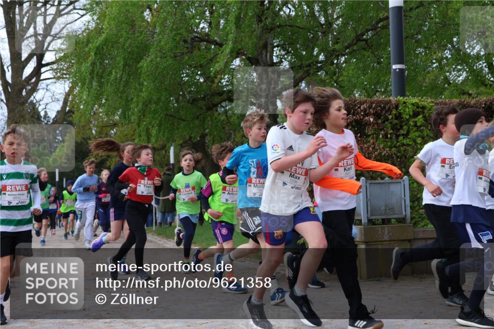 25.04.2026 - Das Zehntel Zöllner http://msf.ph/oto/9621358 25.04.2026 07:39:53 Laufen 3690, 1296 meine-sportfotos.de