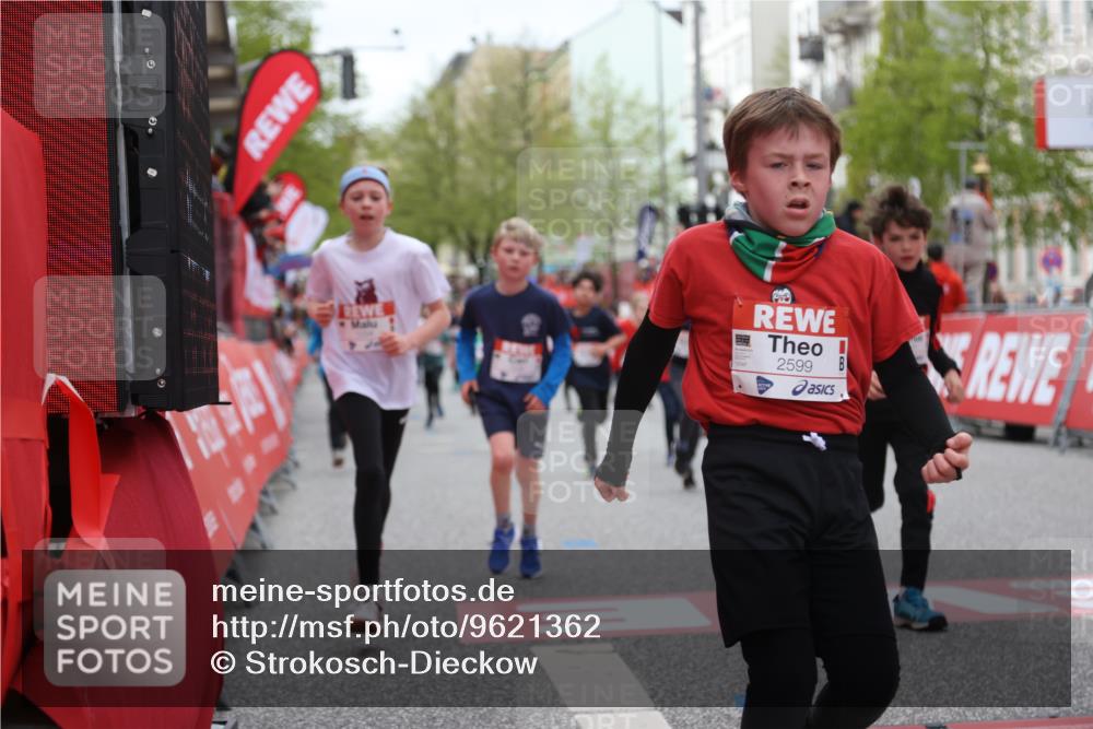 25.04.2026 - Das Zehntel Strokosch-Dieckow http://msf.ph/oto/9621362 25.04.2026 08:52:23 Ziel 1022, 1034, 1198, 1224, 1239, 1509, 1634, 1857, 2261, 2262, 2299, 2313, 2599, 2603, 2892, 3040, 3087, 3220, 3251, 3587 meine-sportfotos.de