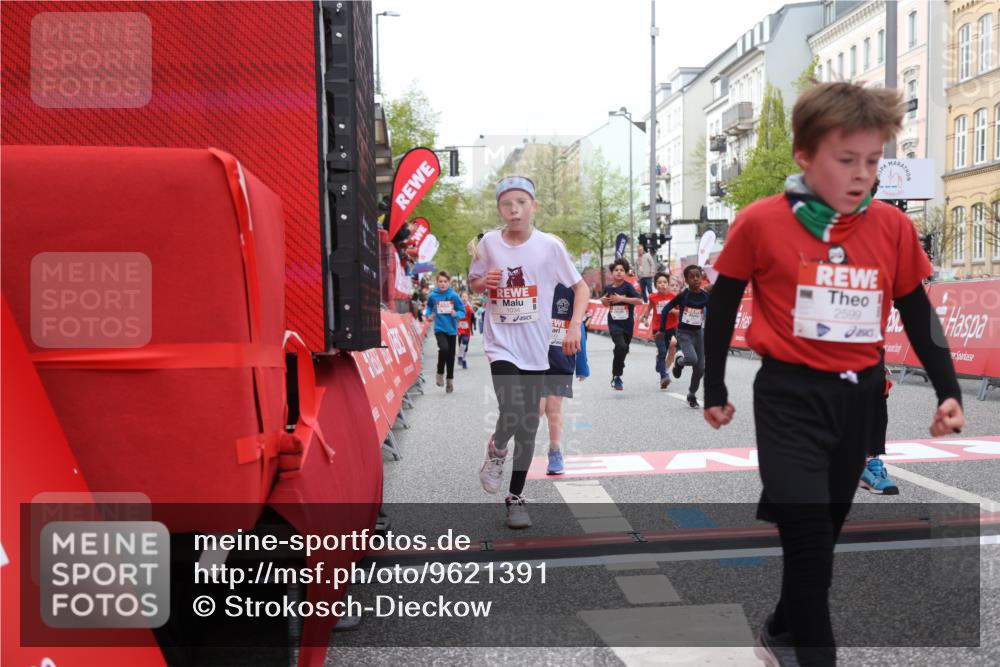 25.04.2026 - Das Zehntel Strokosch-Dieckow http://msf.ph/oto/9621391 25.04.2026 08:52:24 Ziel 1022, 1034, 1224, 1239, 1634, 1857, 2261, 2262, 2299, 2313, 2599, 2603, 2892, 3040, 3220, 3251, 3345, 3587 meine-sportfotos.de