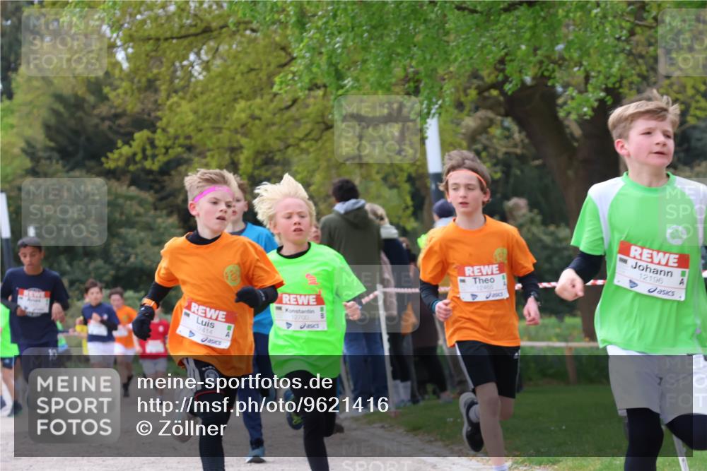25.04.2026 - Das Zehntel Zöllner http://msf.ph/oto/9621416 25.04.2026 11:39:16 Laufen 10, 12414, 12700, 12466, 12196 meine-sportfotos.de