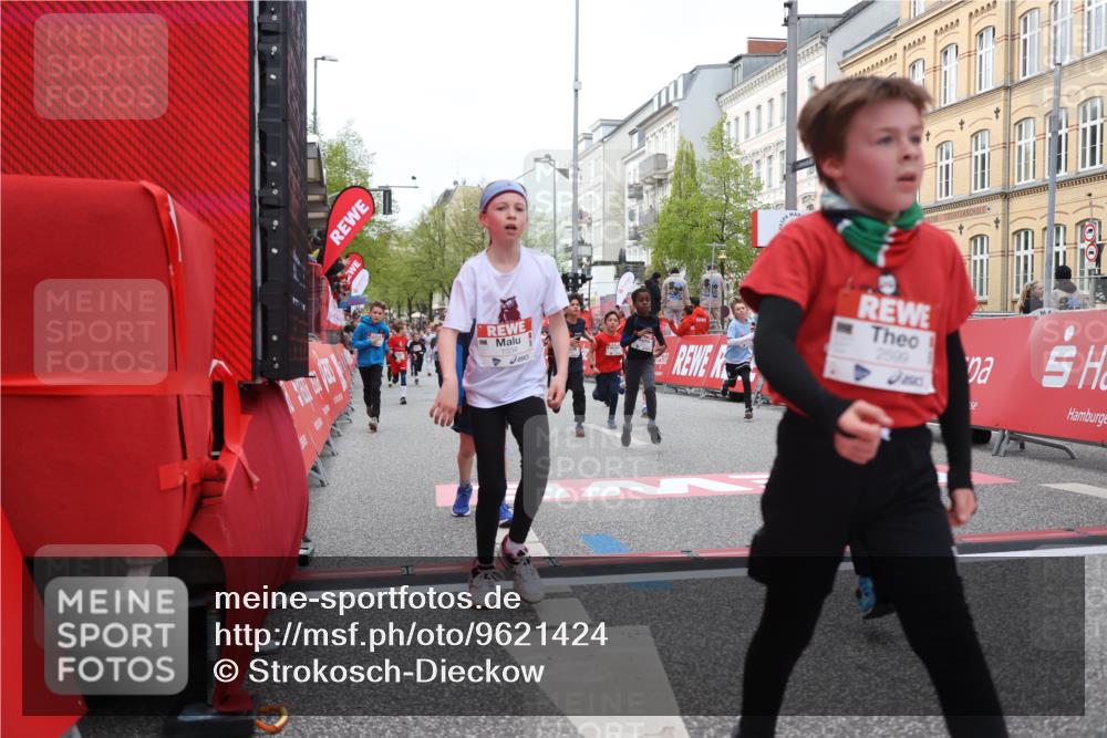 25.04.2026 - Das Zehntel Strokosch-Dieckow http://msf.ph/oto/9621424 25.04.2026 08:52:24 Ziel 1022, 1034, 1224, 1239, 1634, 1857, 2261, 2262, 2299, 2313, 2599, 2603, 2892, 3040, 3220, 3251, 3345, 3587 meine-sportfotos.de