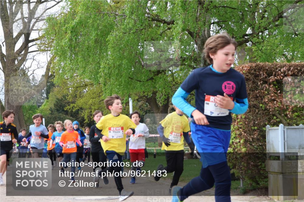 25.04.2026 - Das Zehntel Zöllner http://msf.ph/oto/9621483 25.04.2026 07:40:01 Laufen 2817, 3110 meine-sportfotos.de