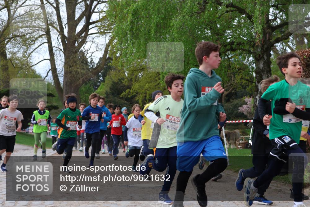 25.04.2026 - Das Zehntel Zöllner http://msf.ph/oto/9621632 25.04.2026 07:40:12 Laufen 3116 meine-sportfotos.de