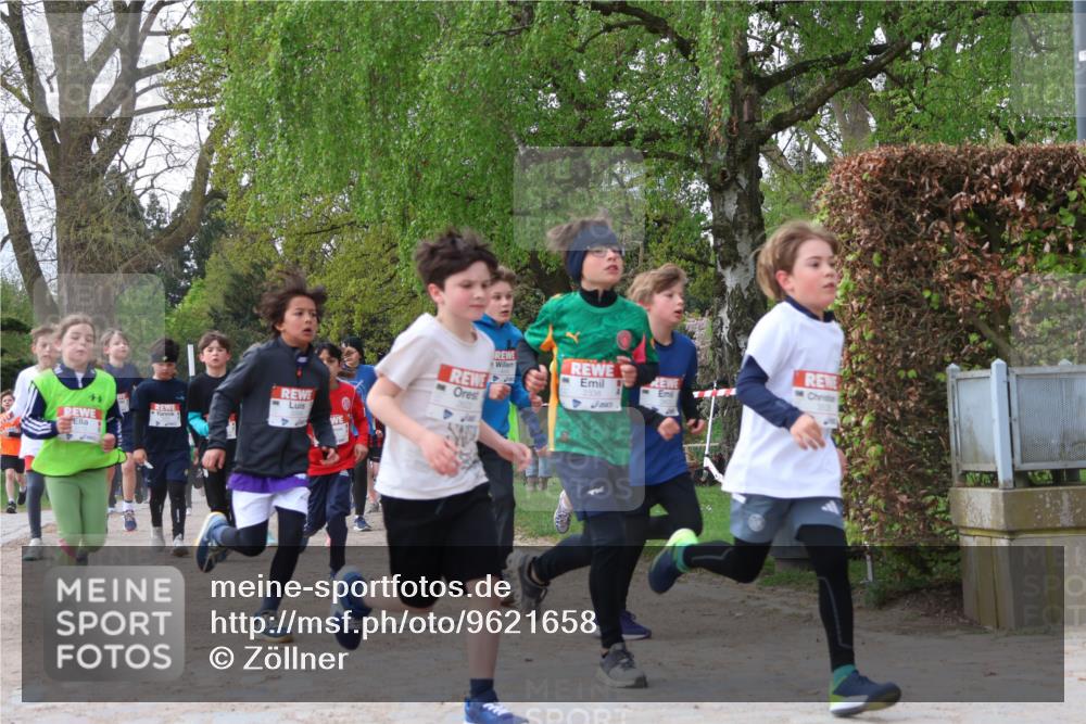 25.04.2026 - Das Zehntel Zöllner http://msf.ph/oto/9621658 25.04.2026 07:40:13 Laufen 1, 2338 meine-sportfotos.de